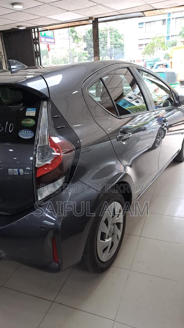 Toyota Aqua 2020 Gray