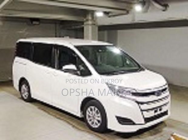 Toyota Noah 2021 Pearl