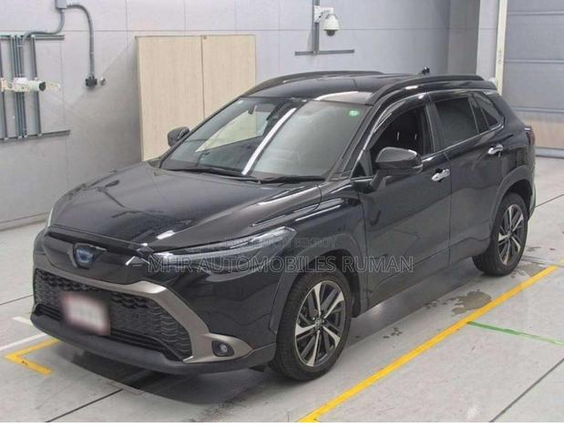 Toyota Corolla Cross 1.8 Hybrid FWD 2022 Black
