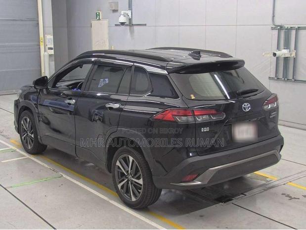 Toyota Corolla Cross 1.8 Hybrid FWD 2022 Black