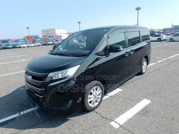 Toyota Noah 2021 Black
