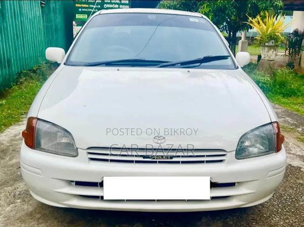 Toyota Starlet 1997 White