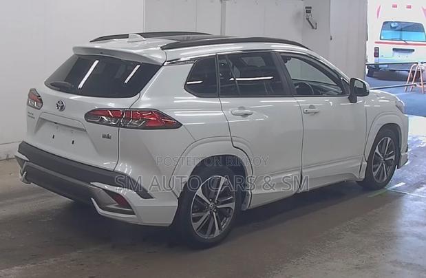 Toyota Corolla Cross 2023 Pearl