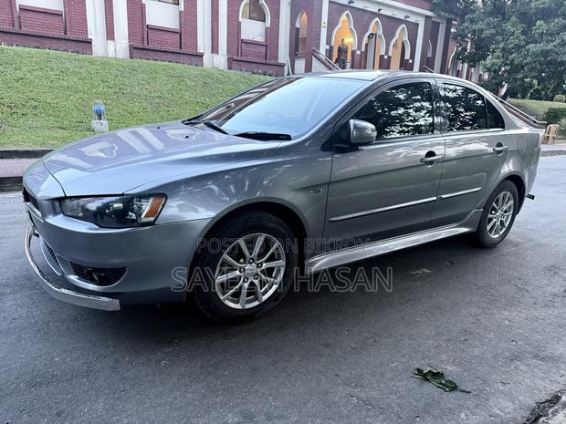 Mitsubishi Lancer 2016 Gray