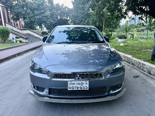 Mitsubishi Lancer 2016 Gray