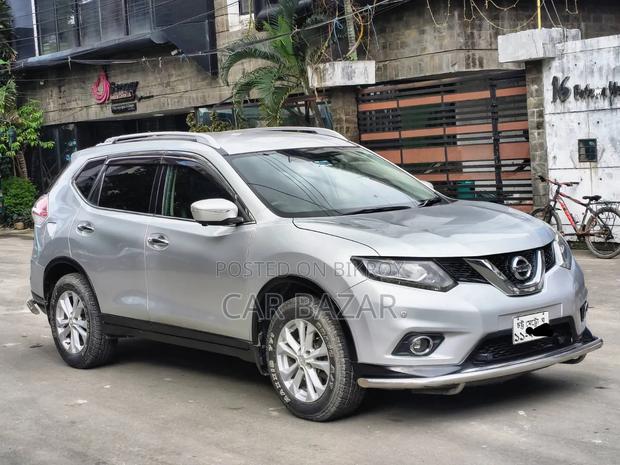 Nissan X-Trail 2.0 Petrol AWD 2013 Silver