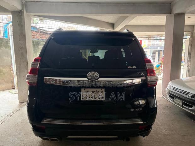 Toyota Land Cruiser Prado 2014 Black