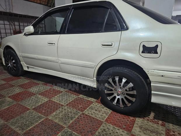 Toyota Corolla Sedan Automatic 1996 Pearl