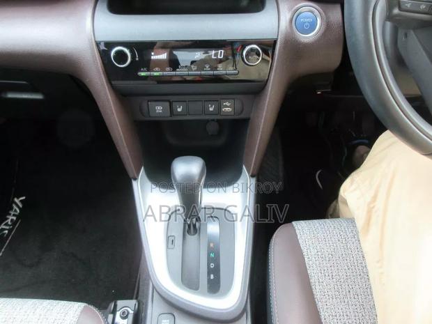 Toyota Yaris Cross 1.5 Hybrid FWD 2021 White