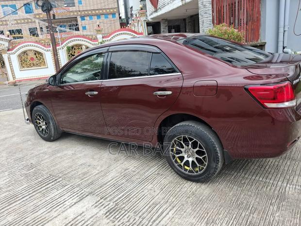 Toyota Allion 2018 Maroon
