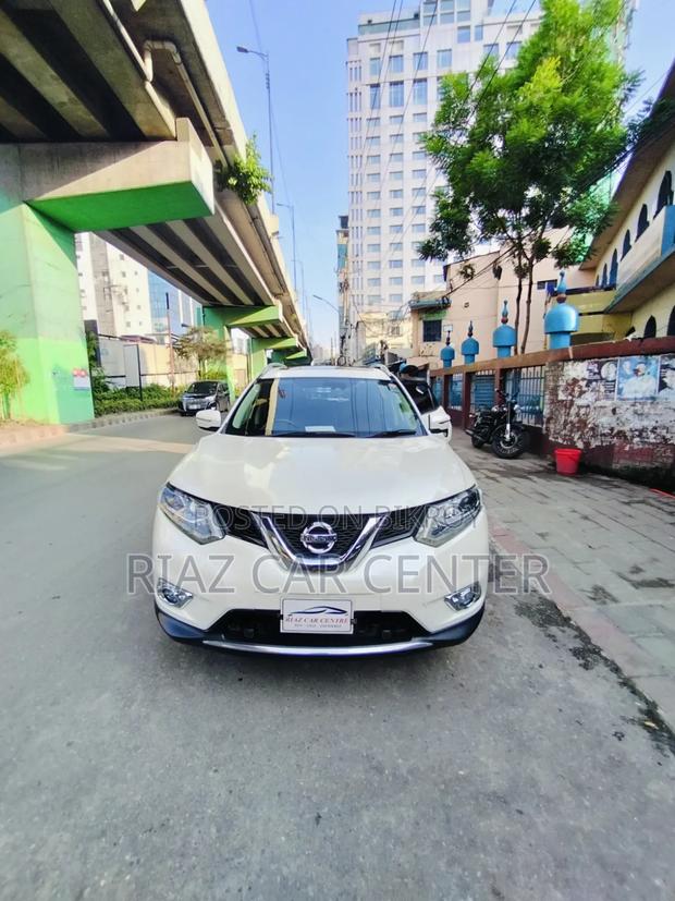 Nissan X-Trail 2015 Pearl