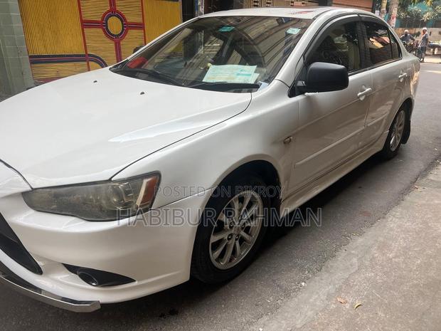 Mitsubishi Lancer 2011 White