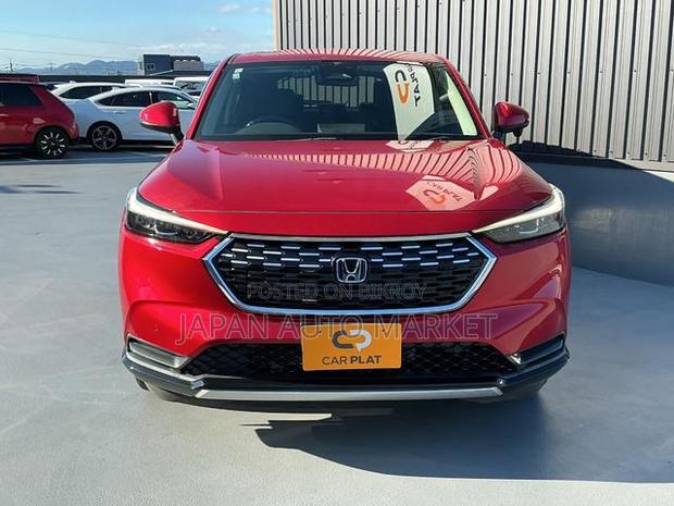 Honda Vezel 2021 Red