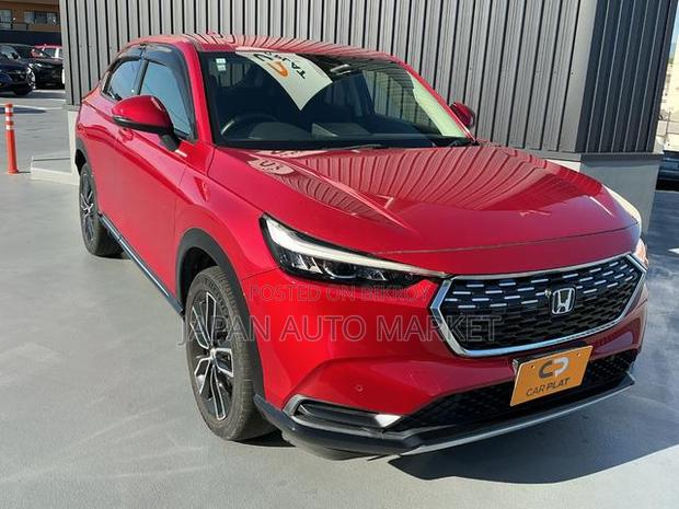 Honda Vezel 2021 Red