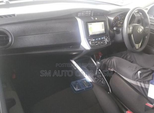 Toyota Corolla Fielder 2021 Blue