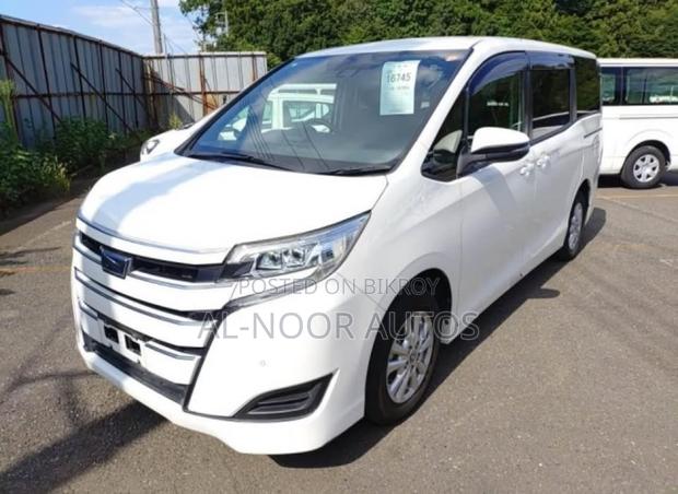 Toyota Noah 1.8 FWD Hybrid (7 Seater) 2021 Pearl