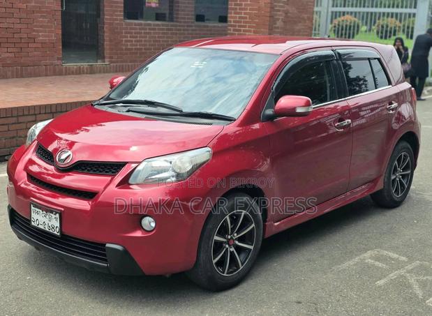 Toyota IST 2009 Red