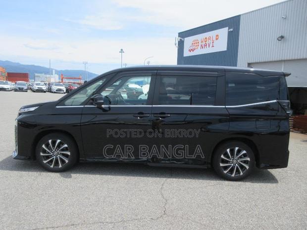 Toyota Voxy 2023 Black