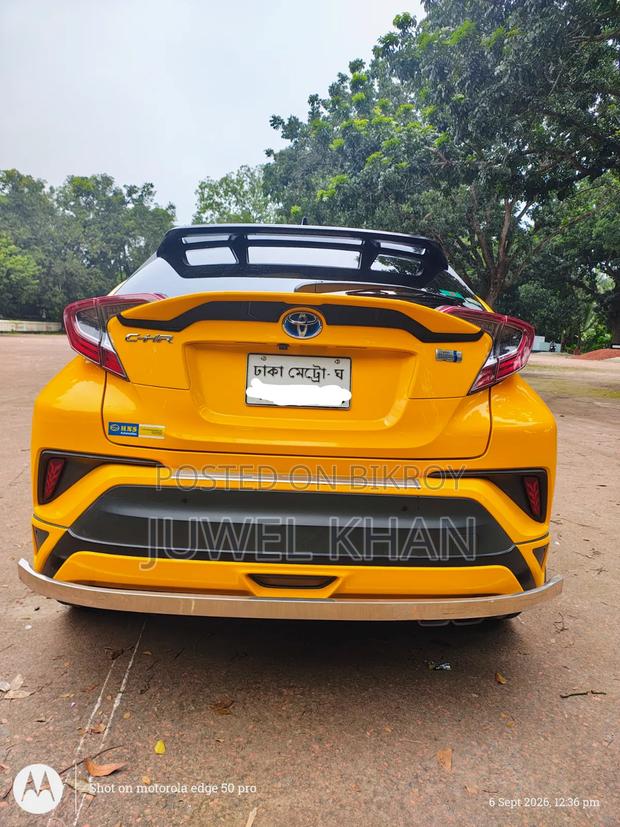 Toyota C-Hr LE FWD 2019 Yellow