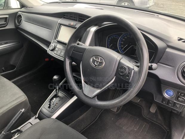 Toyota Corolla Fielder 2021 White