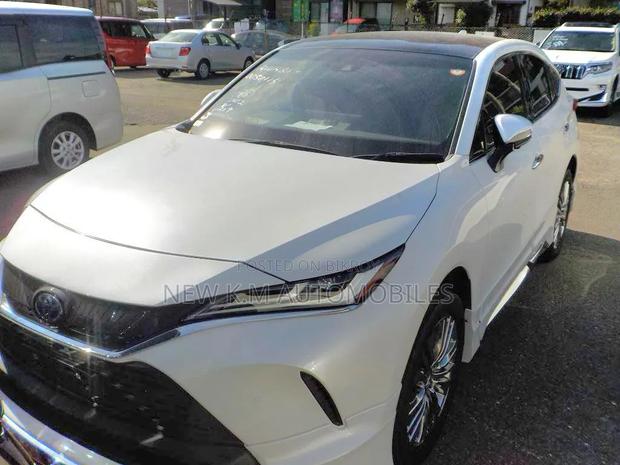 Toyota Harrier 2022 Pearl