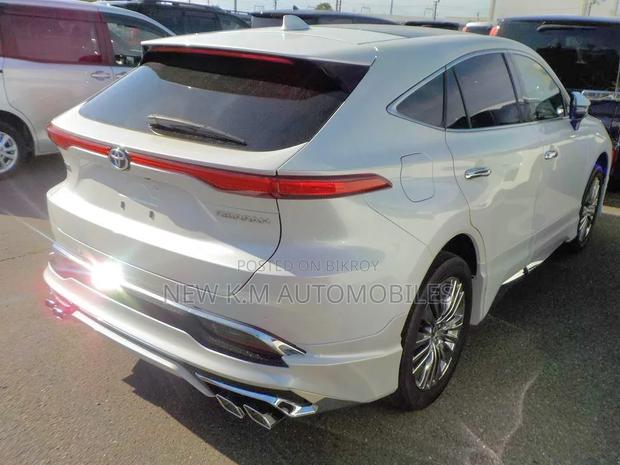 Toyota Harrier 2022 Pearl