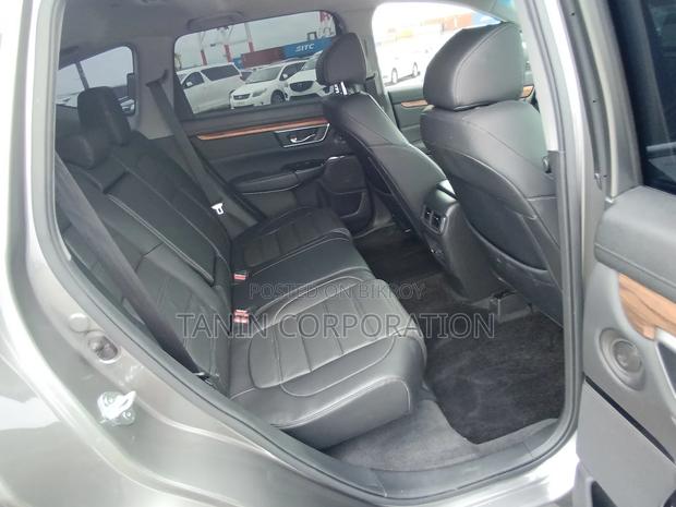 Honda CR-V 2022 Gray