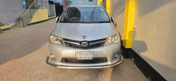 Toyota Corolla Fielder 1.5 Petrol FWD 2012 Silver