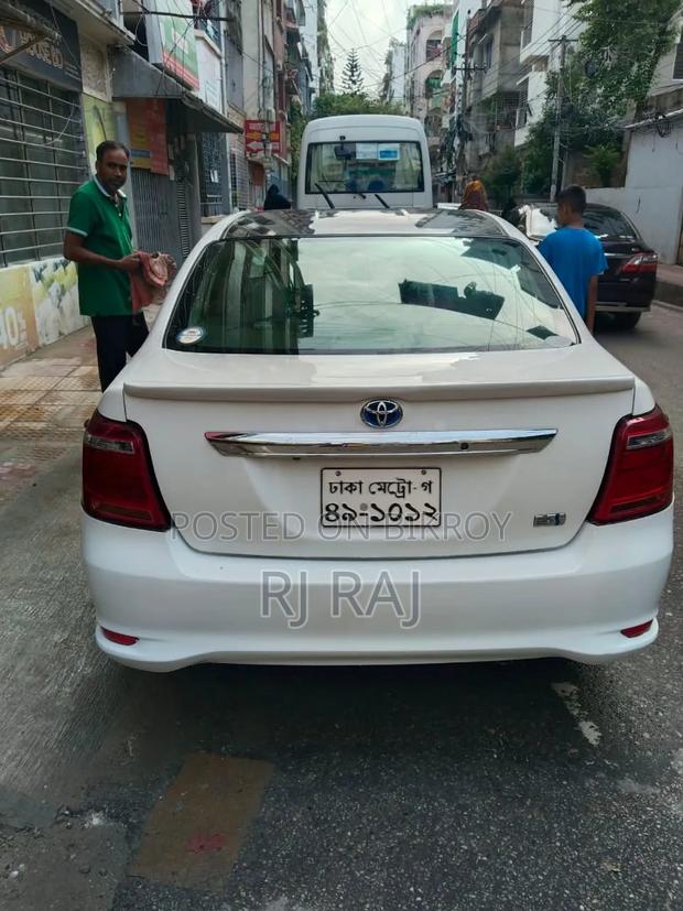 Toyota Axio 2016 White