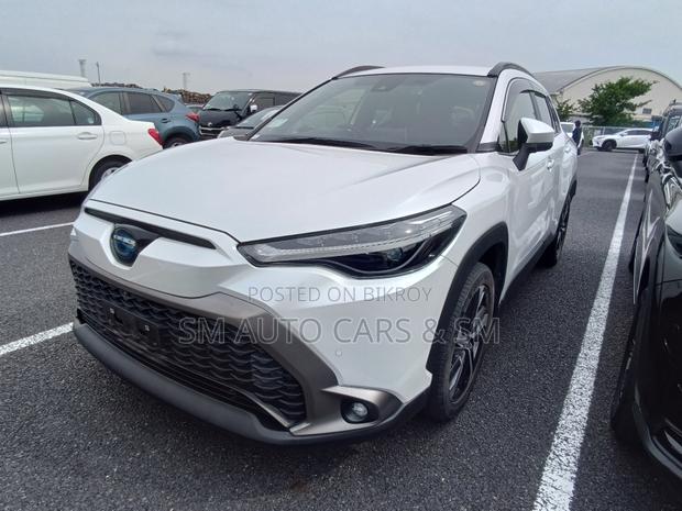 Toyota Corolla Cross 2021 Pearl