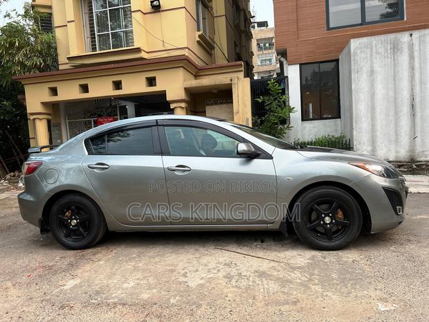 Mazda Axela 2011 Gray