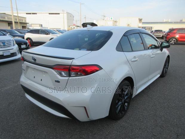 Toyota Corolla 2021 Pearl