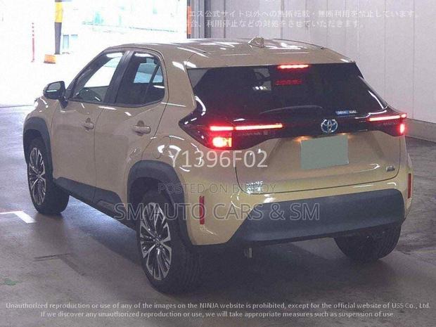 Toyota Yaris Cross 2021 Beige