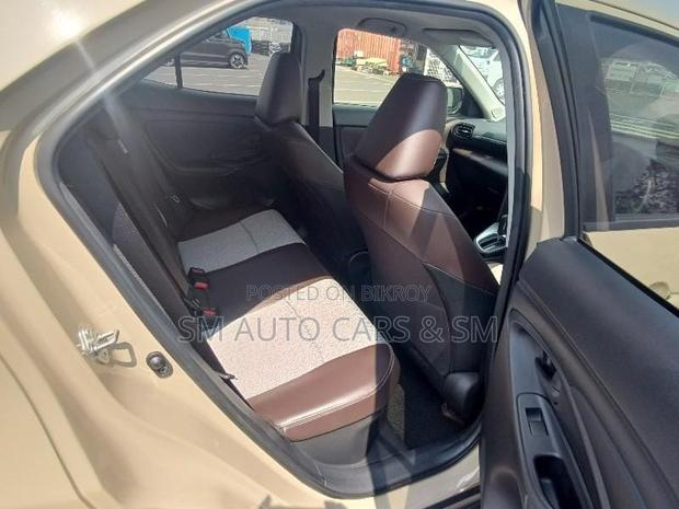 Toyota Yaris Cross 2021 Beige