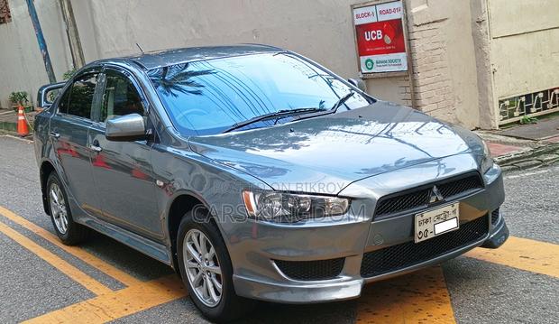Mitsubishi Lancer 2013 Gray