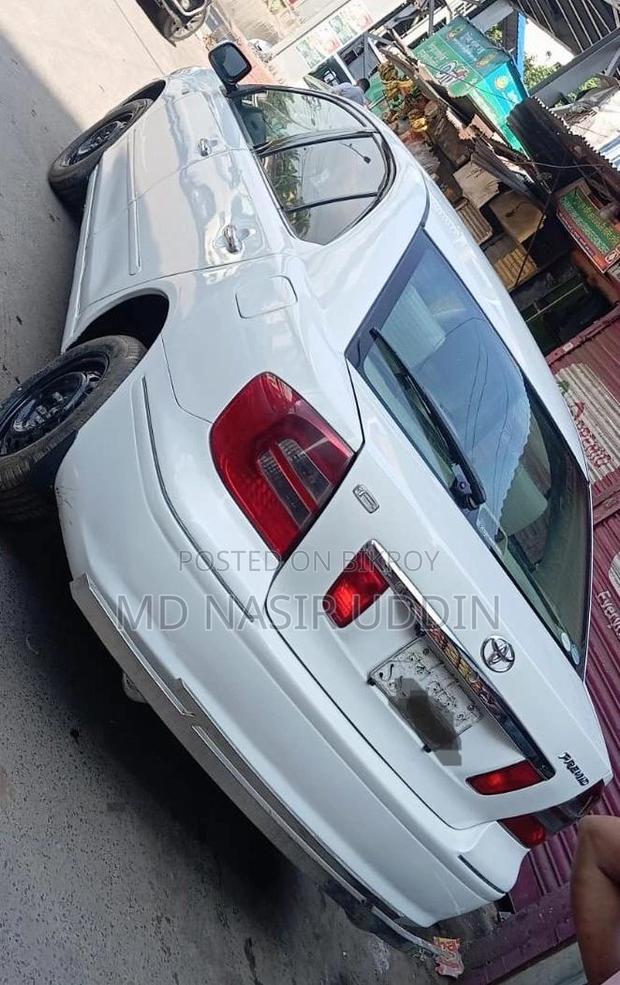 Toyota Premio 2006 White
