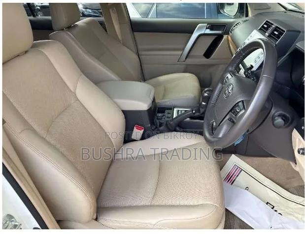 Toyota Land Cruiser Prado 2.7 2022 Pearl