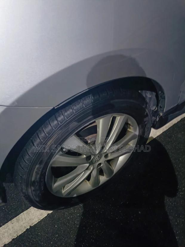 Hyundai Tucson 2012 Silver