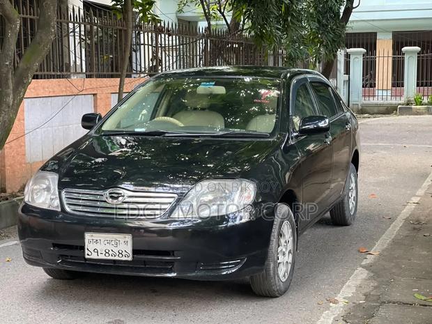 Toyota Corolla 2000 Black