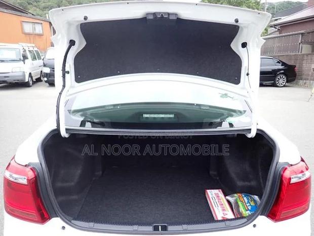 Toyota Axio 2021 Pearl