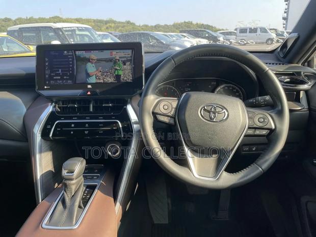 Toyota Harrier 2021 Pearl