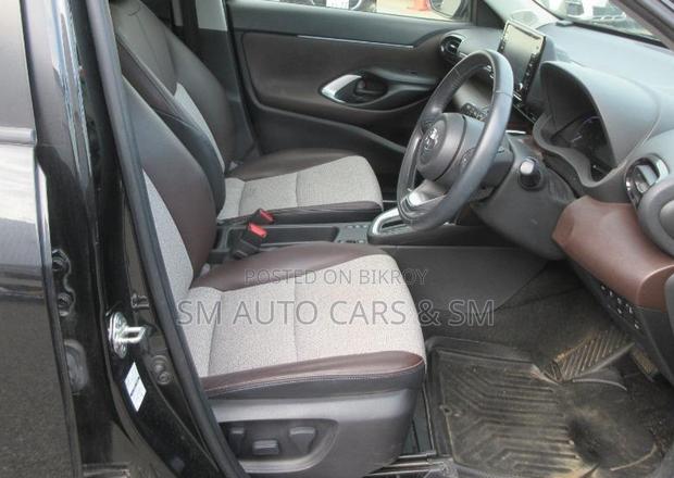 Toyota Yaris Cross 1.5 Hybrid FWD 2021 Black