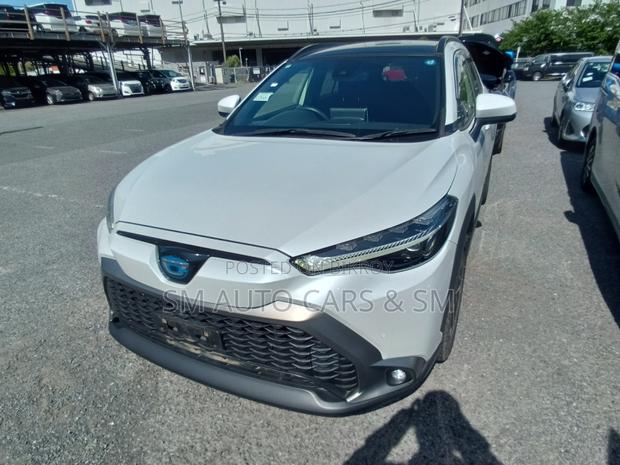 Toyota Corolla Cross 2021 Pearl