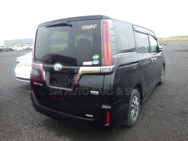 Toyota Esquire 2021 Black