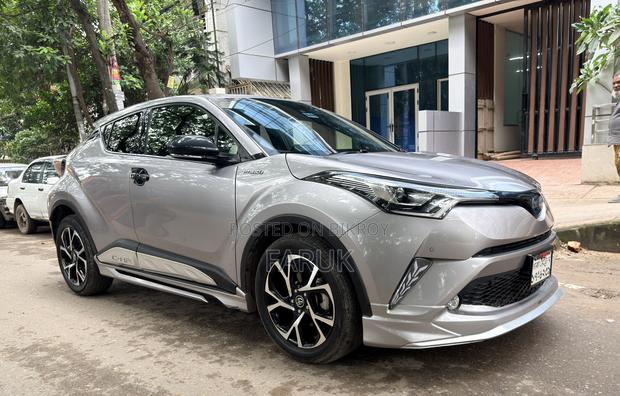 Toyota C-Hr 2017 Gray