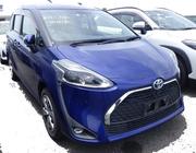 Toyota Sienta 1.5 Hybrid FWD 2021 Blue for sale