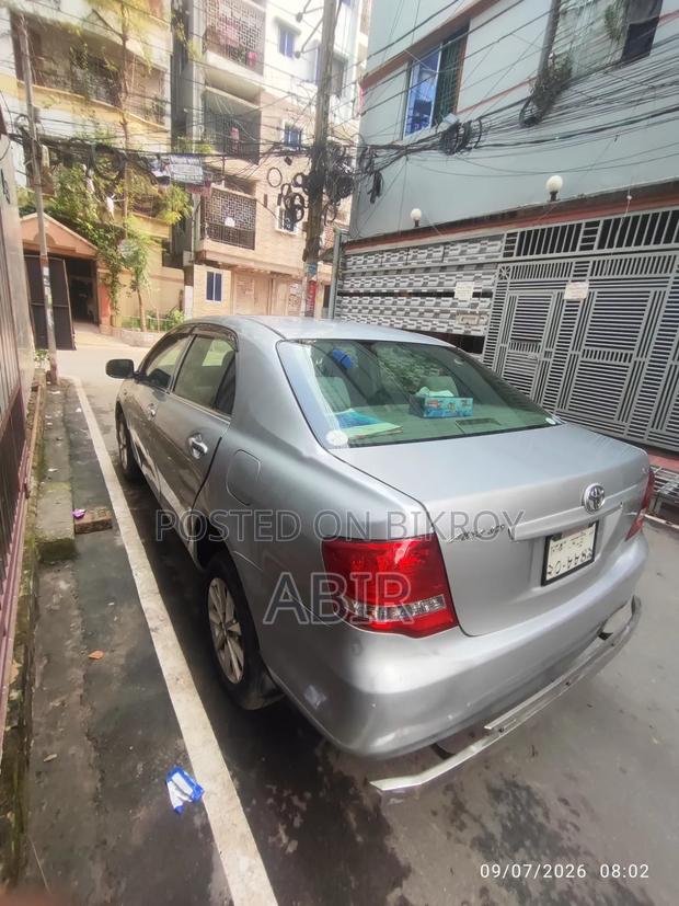 Toyota Axio 2011 Silver