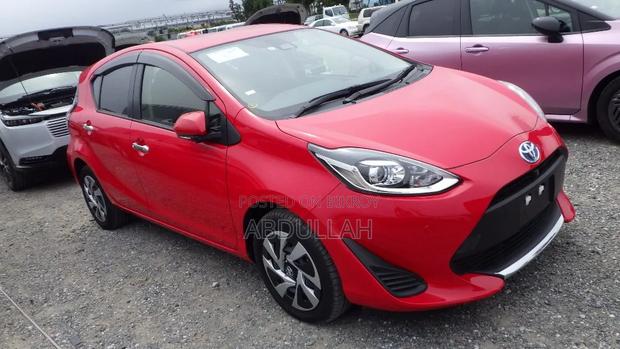 Toyota Aqua 2021 Red