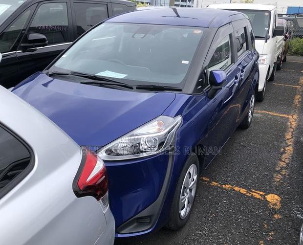 Toyota Sienta 1.5 FWD 2021 Blue