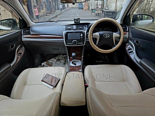 Toyota Premio 1.5 FWD 2016 White